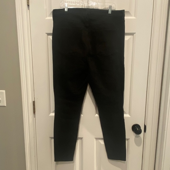 New! Good American Good Waist Moto jeans high waisted black. - Picture 6 of 16